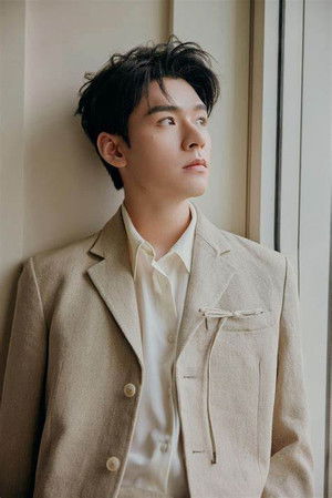龚俊 Jun Gong