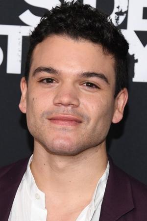 乔什·安德烈斯·里维拉