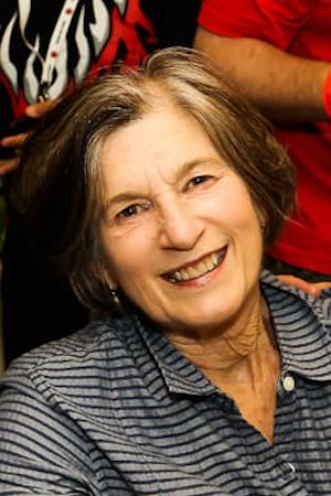 Nancy Loomis