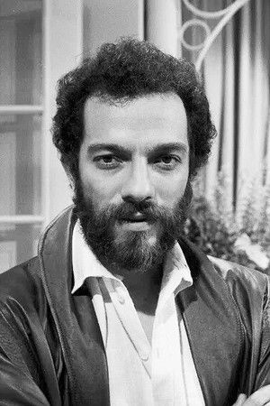 卡洛斯·托拉斯