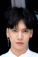 岳凯峰 Hue Chasit Karapim