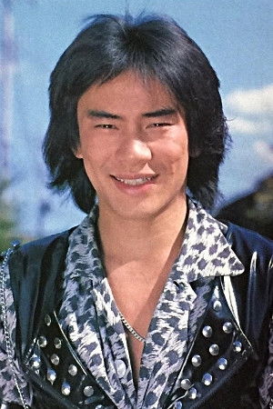黑崎辉