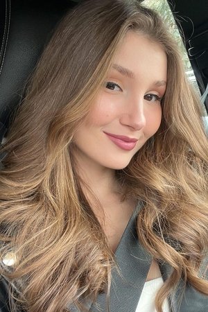 伊利亚达·阿克迪肯